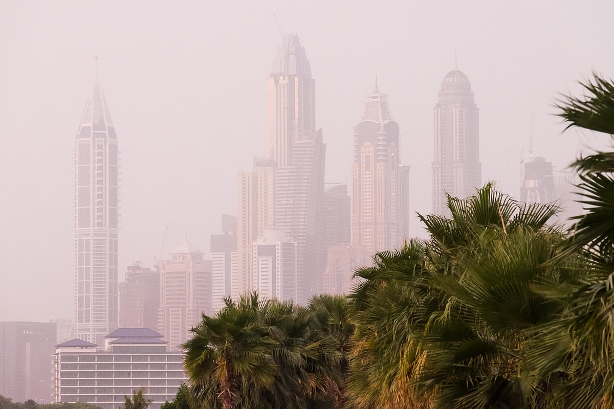 UAE天气明天：部分多云天空；风力将导致扬尘