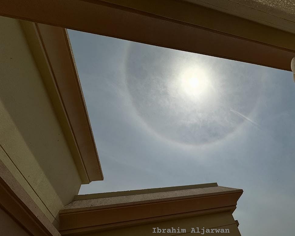 沙迦：4月26日太阳周围形成罕见的22°光环；为何会发生这种情况
