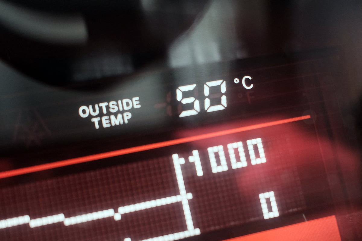 UAE气温达到50°C：如何应对夏日高温，避免中暑