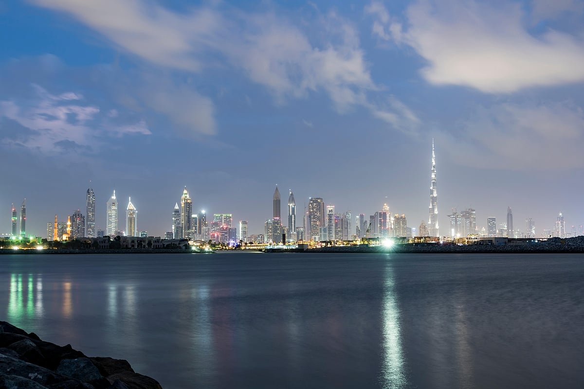 UAE天气：晴转多云；迪拜、阿布扎比最高气温39°C
