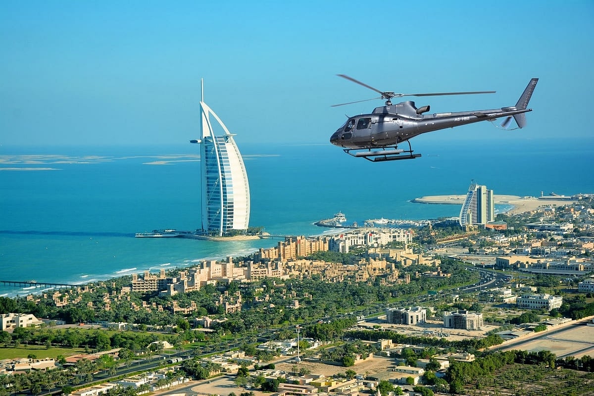 UAE 天气：晴朗的蓝天；夜间湿度将增加