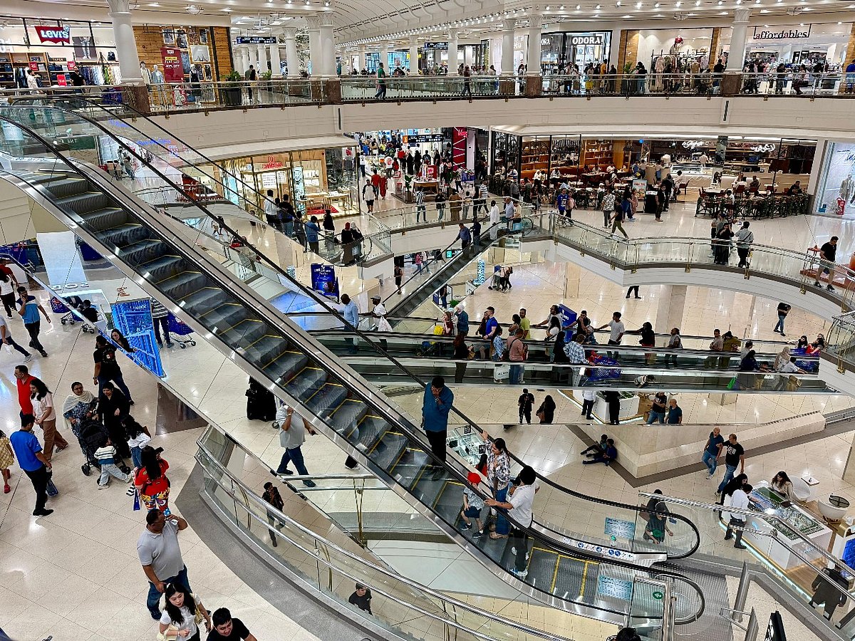 奖品总额达3百万迪拉姆：沙迦夏日促销活动启动；赢取金条、豪华礼品